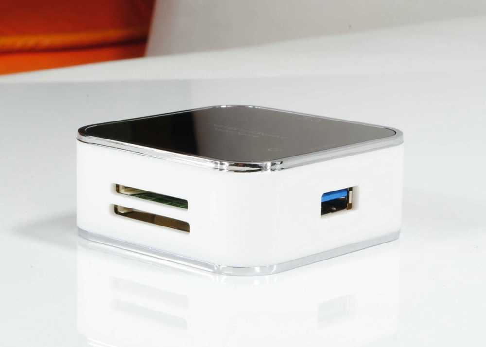 USB3.0 多功能讀卡機
